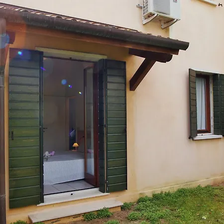 Paola-pochi Passi Dal Mare-zona Piazza Aurora-lido Di Apartamento *